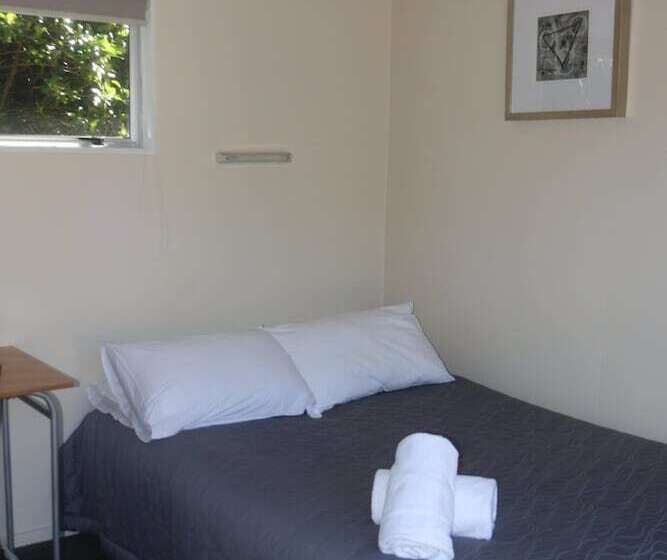 渡假胜地  Pohara Beach Top 10 Holiday Park