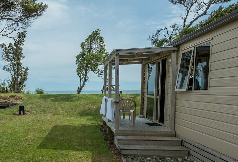 渡假胜地  Pohara Beach Top 10 Holiday Park