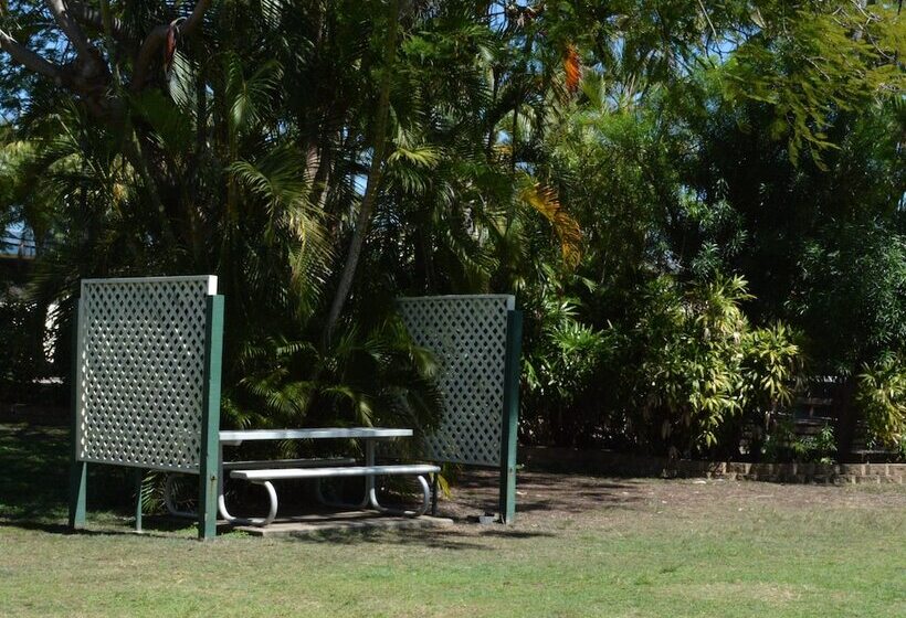 منتجع Southside Holiday Village