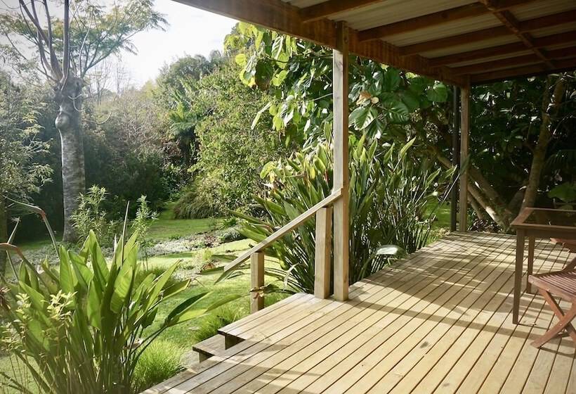 Wharepuke Subtropical Accommodation