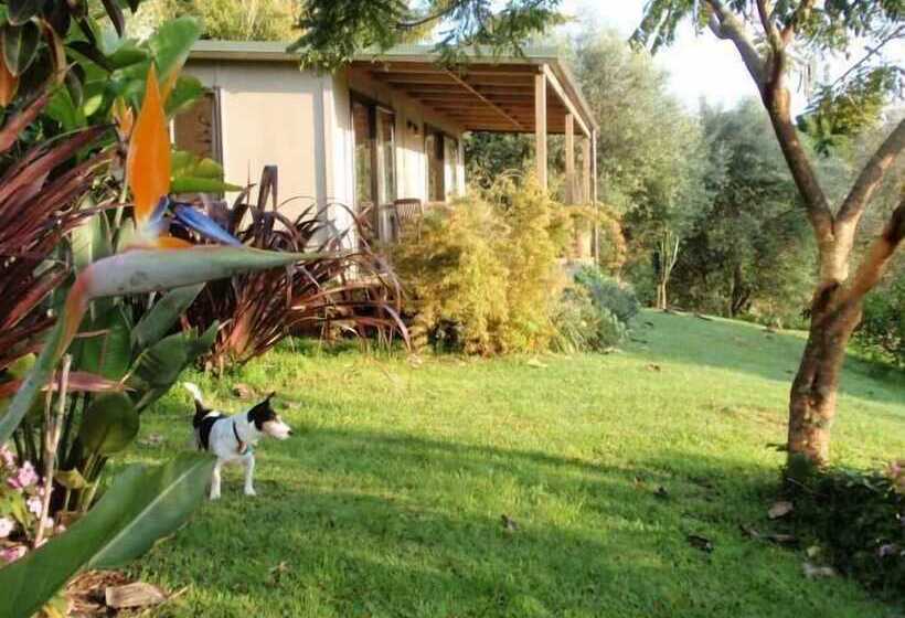 Wharepuke Subtropical Accommodation