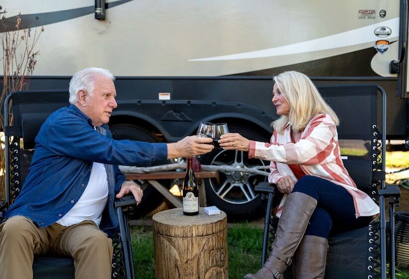 Flying Flags Rv Resort & Campground