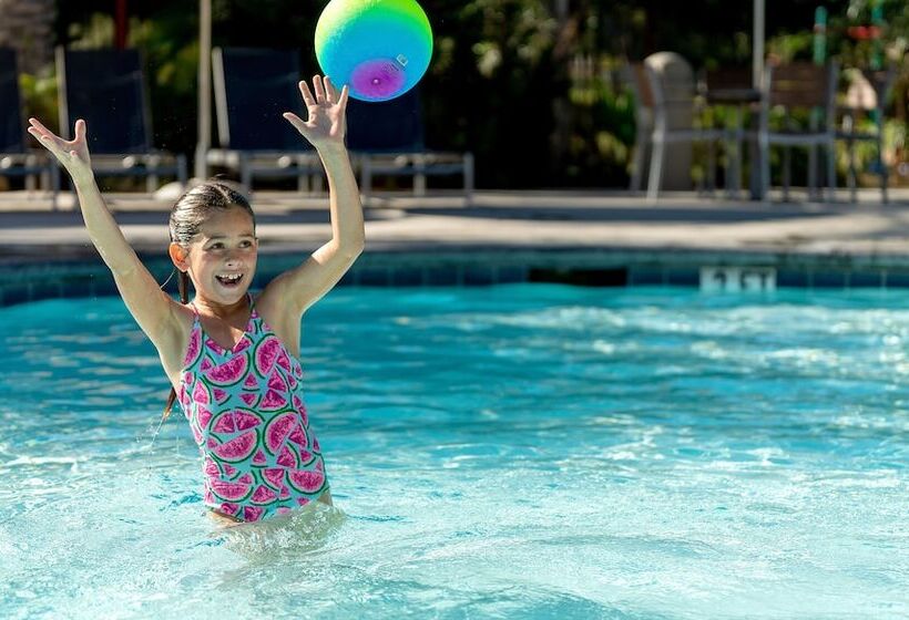 Flying Flags Rv Resort & Campground