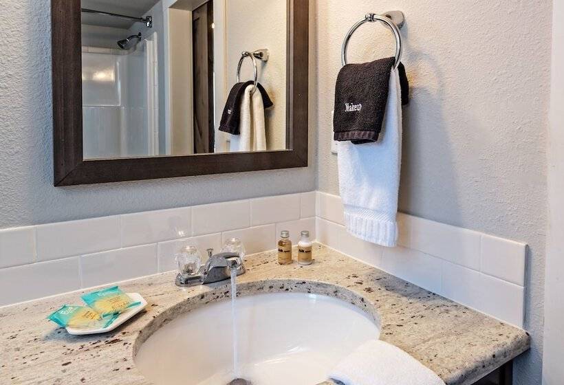 Flying Flags Rv Resort & Campground