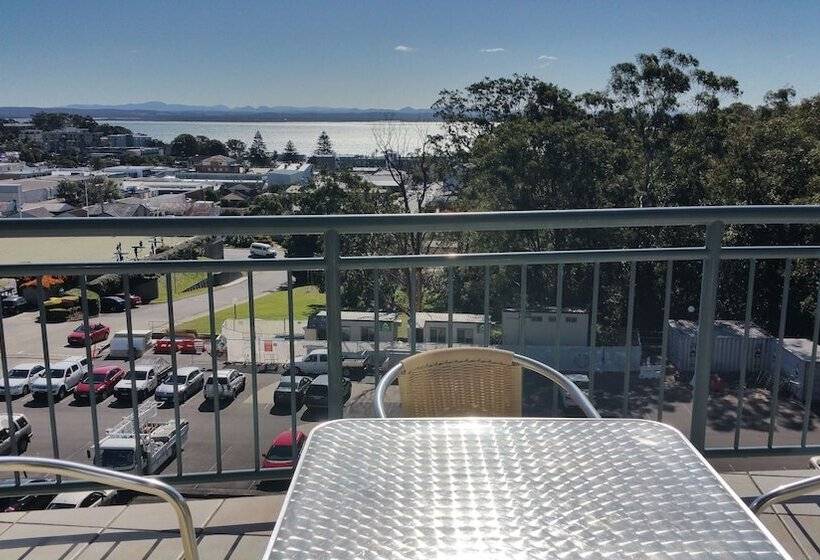 ホテル Bali In Broughton