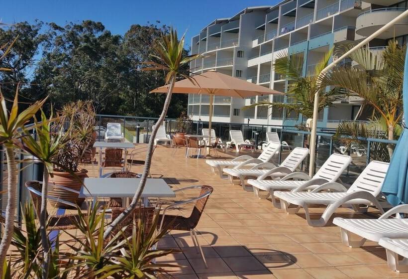 ホテル Bali In Broughton