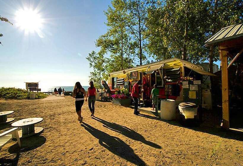 酒店 Brennan Beach Rv Resort   Caravan Park