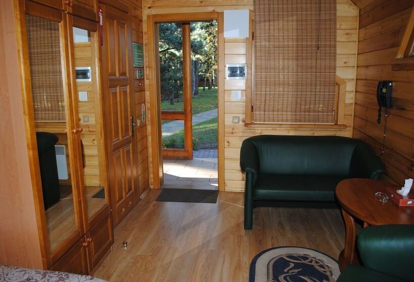 هتل Kompleks Otdykha Elki Palki