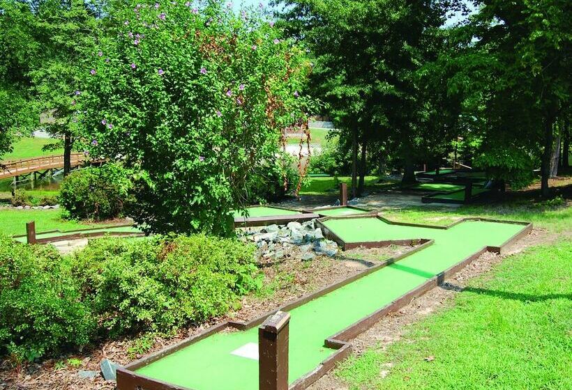 فندق Forest Lake Rv & Camping Resort