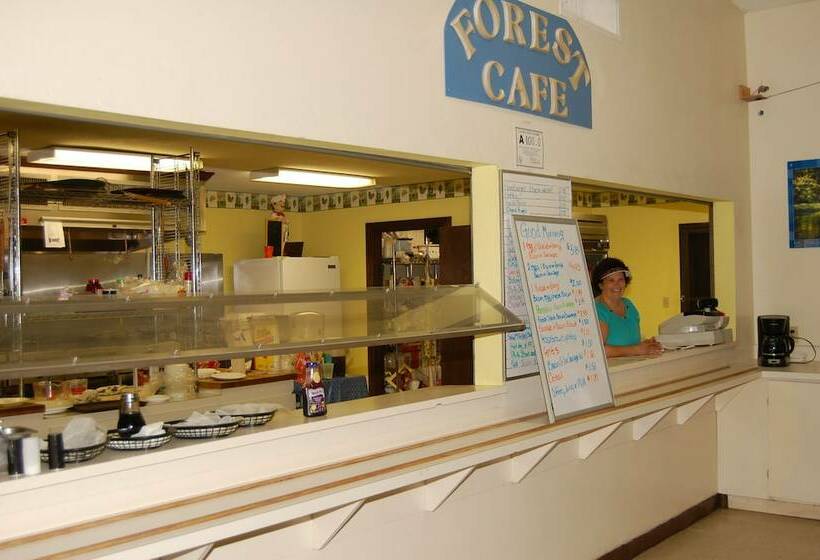 فندق Forest Lake Rv & Camping Resort