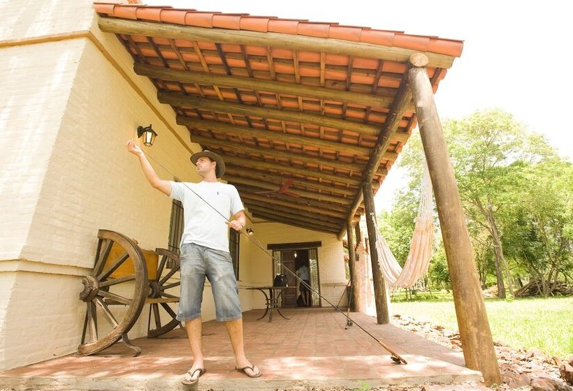 فندق Golden Lodge