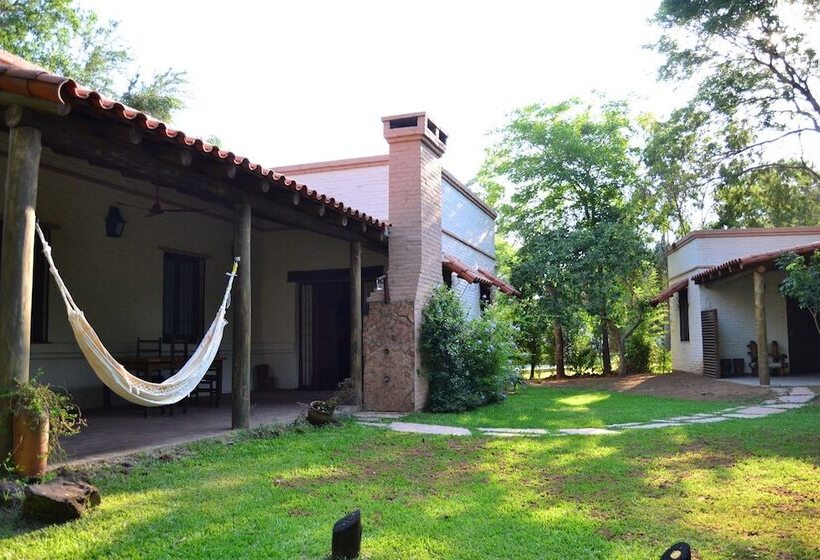 فندق Golden Lodge