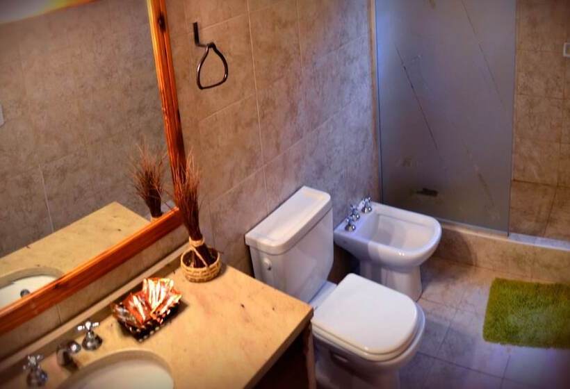 فندق Golden Lodge