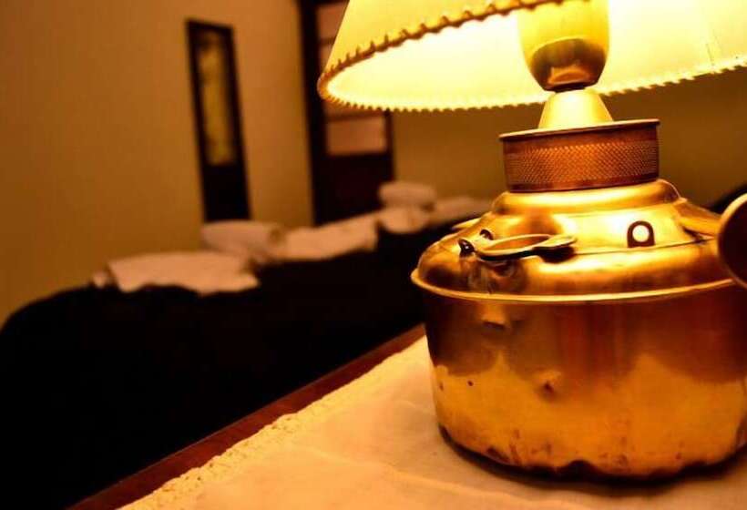 فندق Golden Lodge