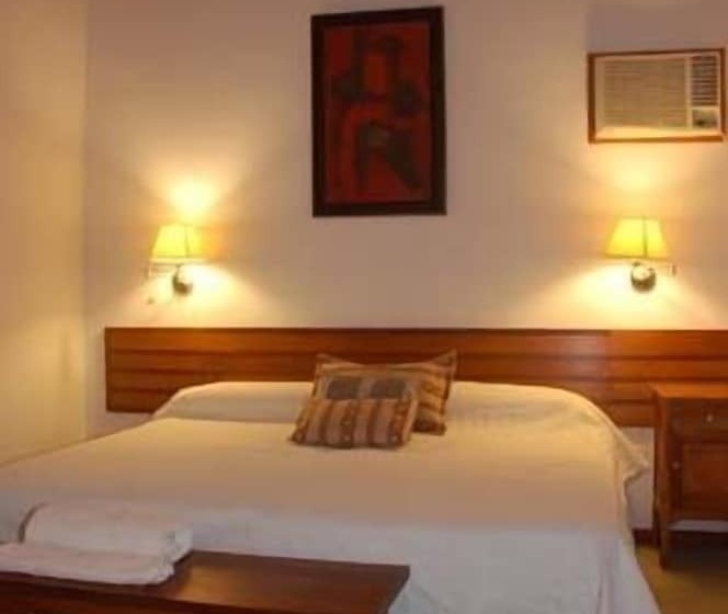 فندق Golden Lodge