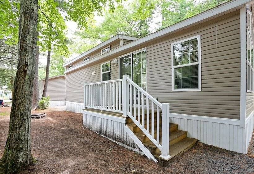 בית מלון כפרי Moody Beach Rv Campground