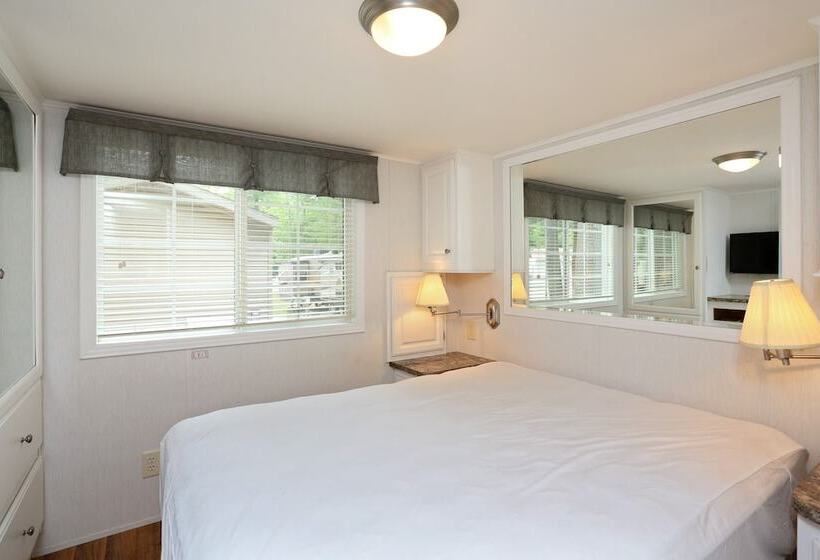 Отель Moody Beach Rv Campground