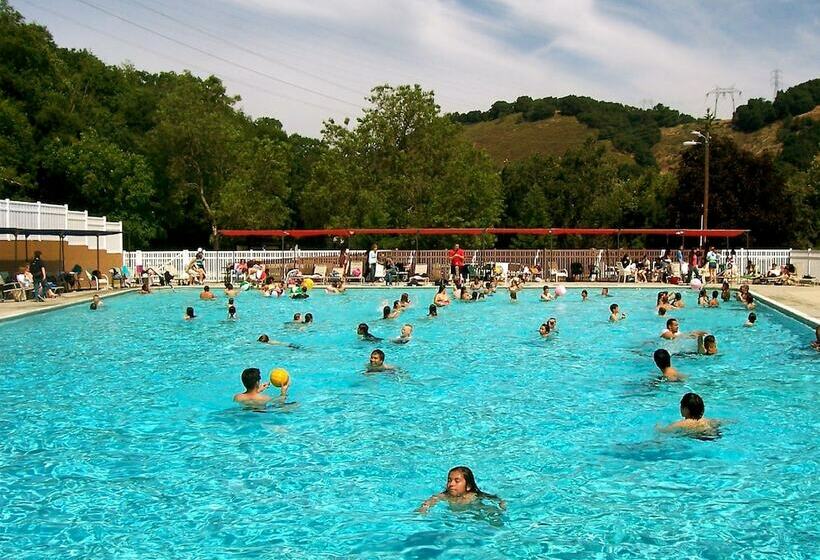 Отель Morgan Hill Rv Resort   Campsite