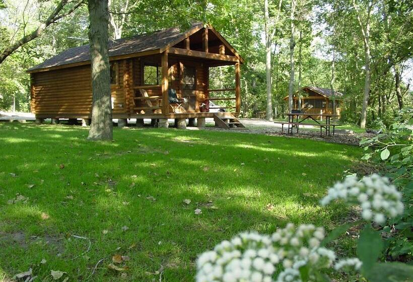 فندق Neshonoc Lakeside Camping Resort