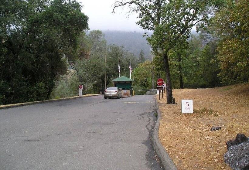 호텔 Russian River Rv Campground
