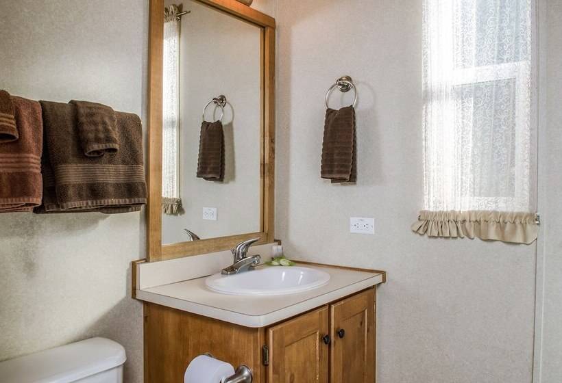 호텔 Russian River Rv Campground