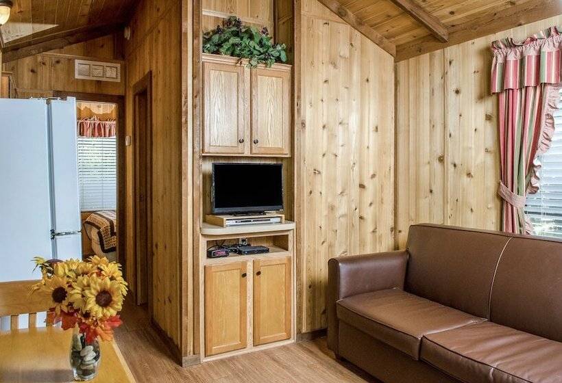 호텔 Russian River Rv Campground