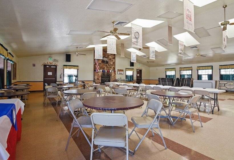 فندق Wilderness Lakes Rv Resort