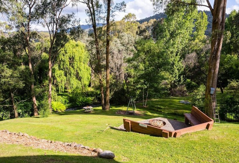 Kiewa Country Cottages