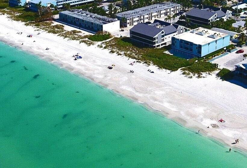 فندق على الطريق Tropical Breeze Beach Club