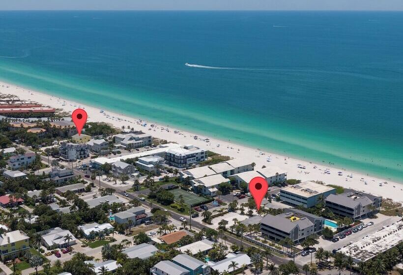 فندق على الطريق Tropical Breeze Beach Club