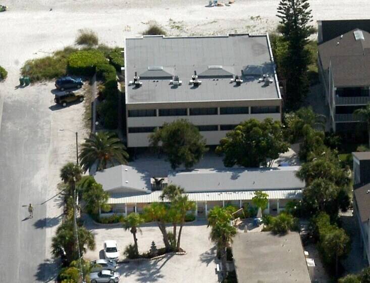 فندق على الطريق Tropical Breeze Beach Club