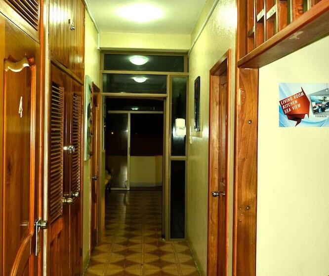 פנסיון Flightless Cormorant