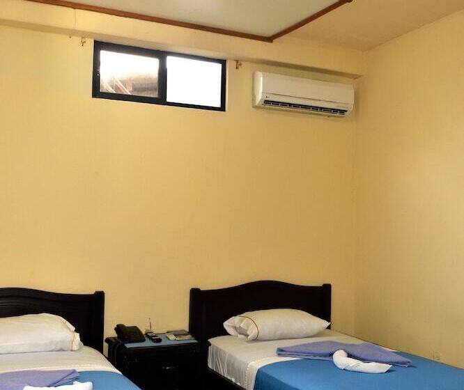 פנסיון Flightless Cormorant