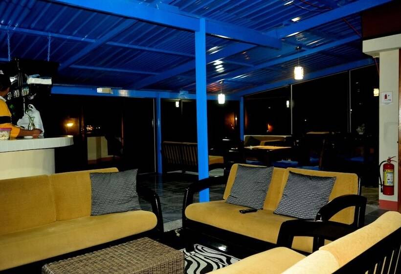 פנסיון Flightless Cormorant