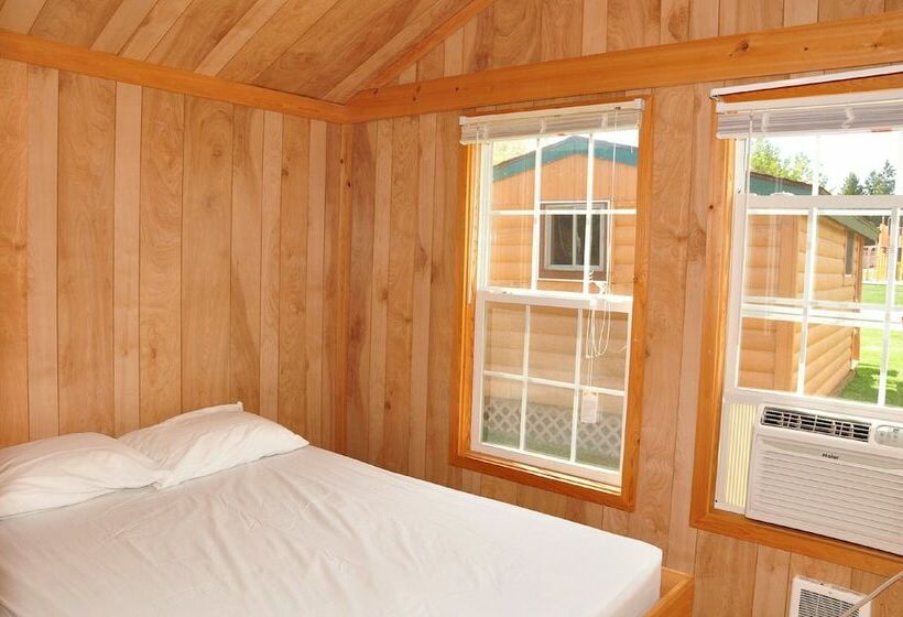 Plymouth Rock Camping Resort