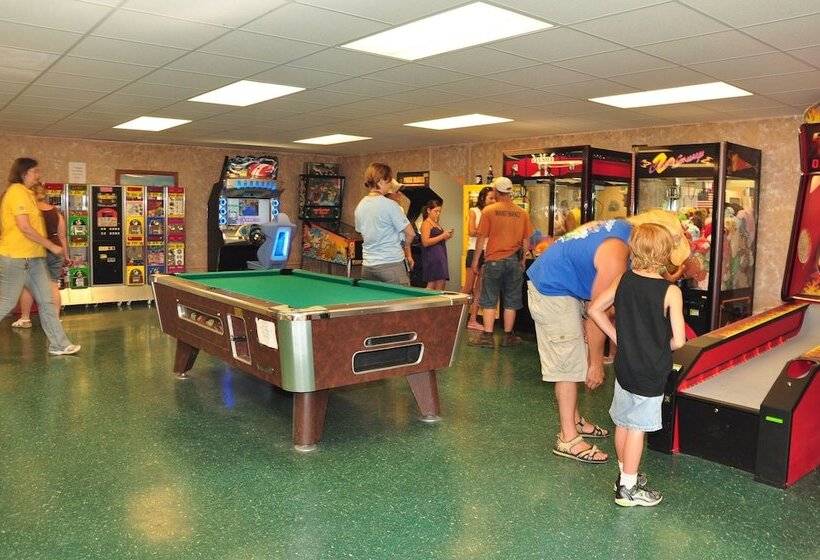 Plymouth Rock Camping Resort