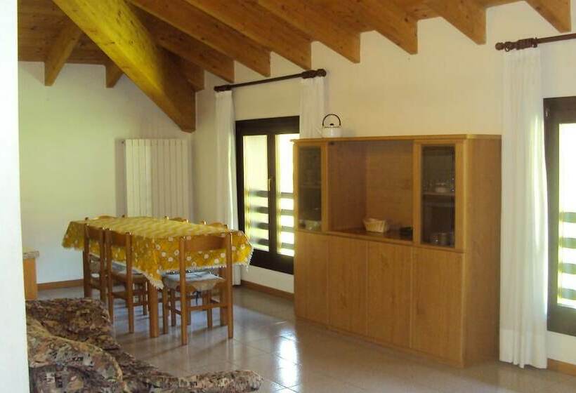 إقامة Lake Project