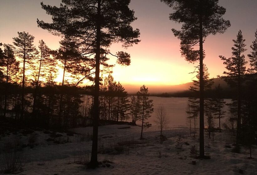 Søstrene Storaas Hotell