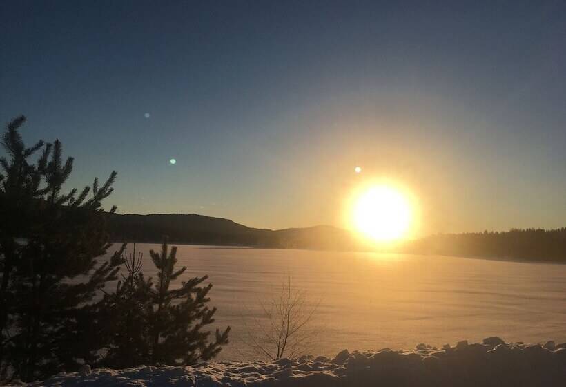 Søstrene Storaas Hotell