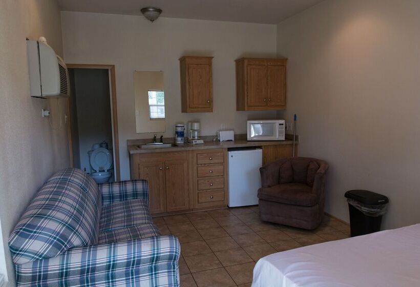 Twin Lakes Rv & Camping Resort