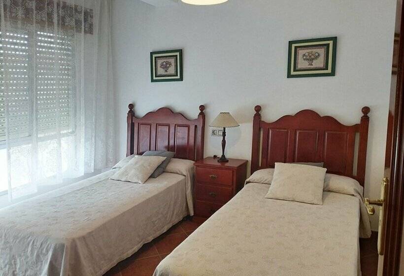 Apartamentos Portonovo Playa 3000