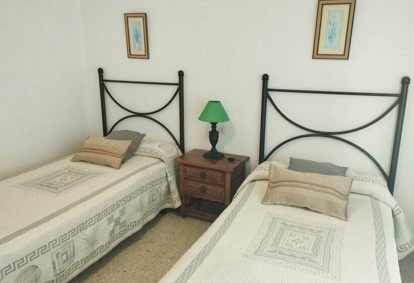 Apartamentos Portonovo Playa 3000