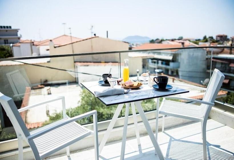 ベッドアンドブレックファースト Kali Thea Suites