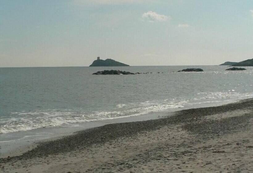 مسافرخانه Case Vacanza Aiosardegna