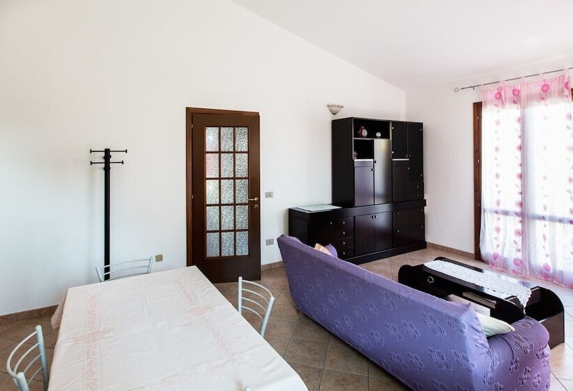 مسافرخانه Case Vacanza Aiosardegna