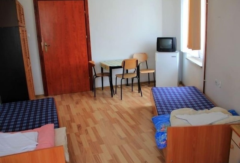 Hostel Firlik