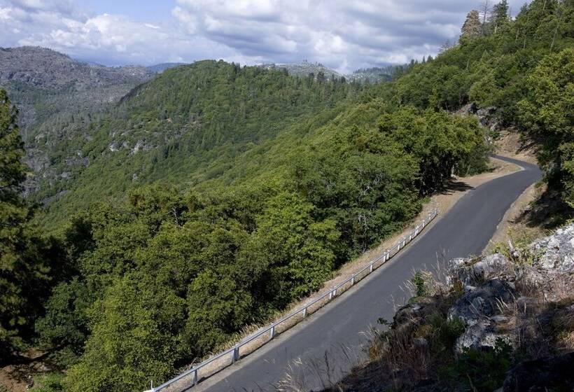 호텔 Evergreen Lodge at Yosemite