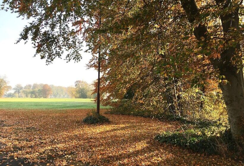 Отель Aiden By Best Western Lolland