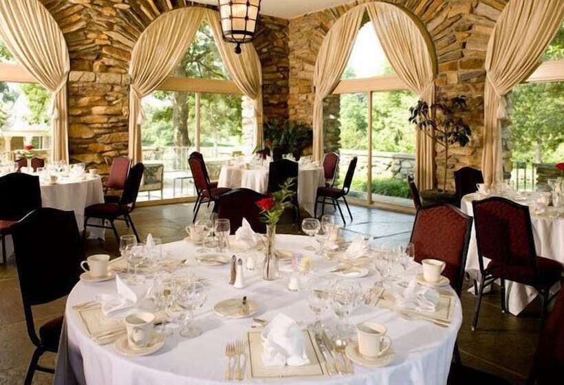 בית מלון כפרי Graylyn Estate