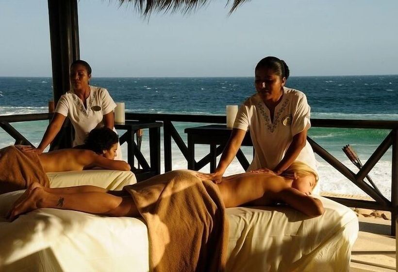 酒店 Hacienda Cerritos